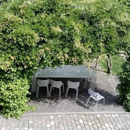 伊尔穆利尼奥德尔博尔戈住宿加早餐旅馆 住宿加早餐酒店 佩罗